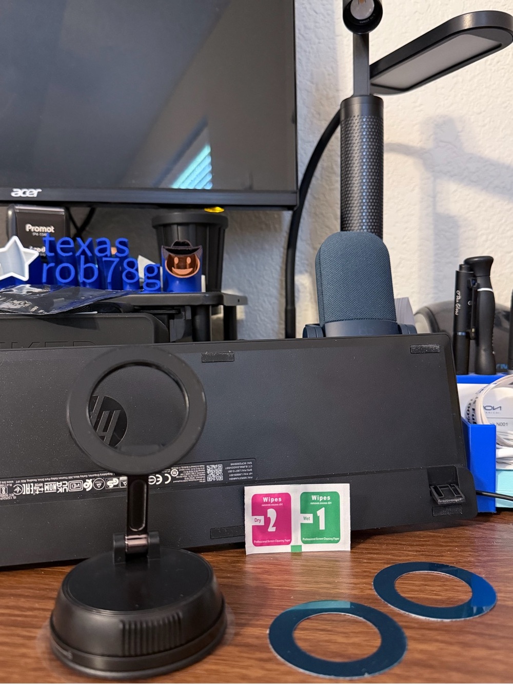 MagSafe Vehicle Stand
